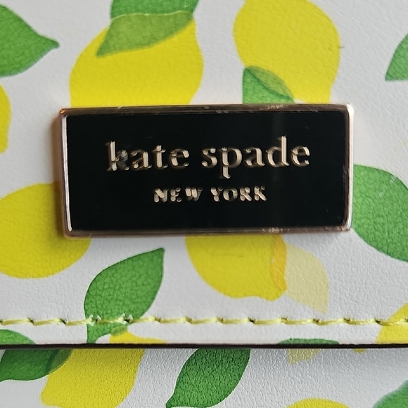 Kate Spade NWT  Lemon Print Crossbody Bag Belt Bag- White, Yellow, Green - Picture 3 of 11